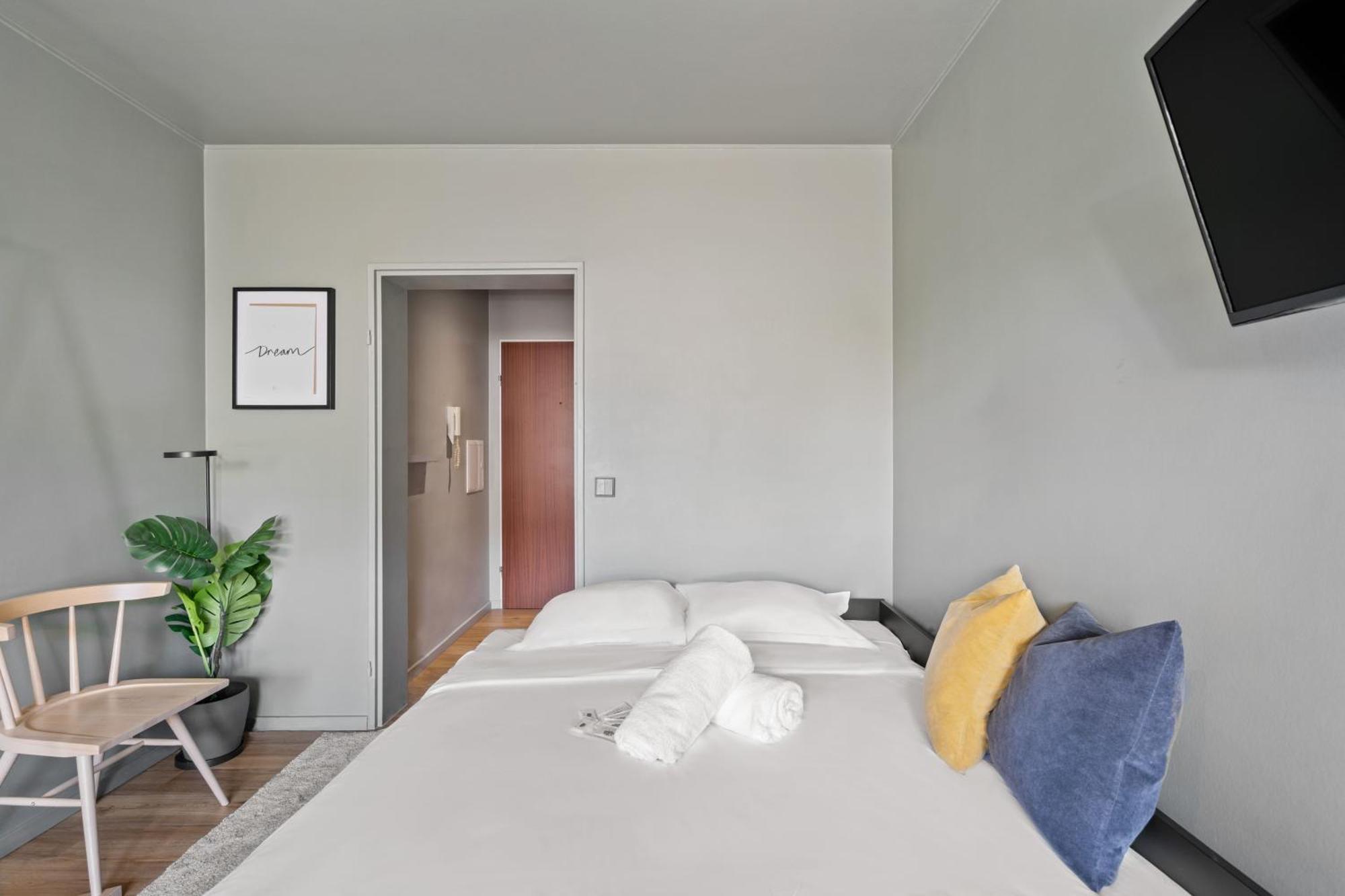 Luminous Studio - Walk To City Center Luxembourg Bagian luar foto
